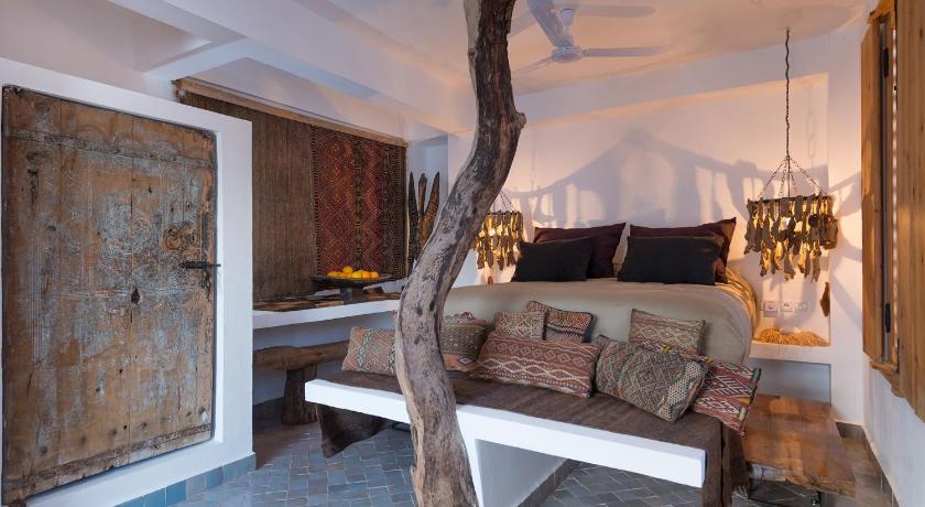 Image of King Suite with Ocean View 0