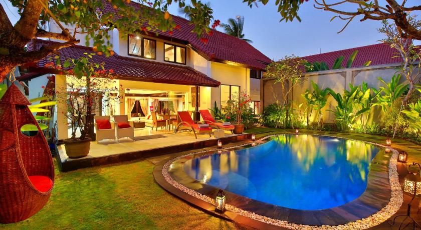 De Liza Villa Seminyak Beachside - image 2