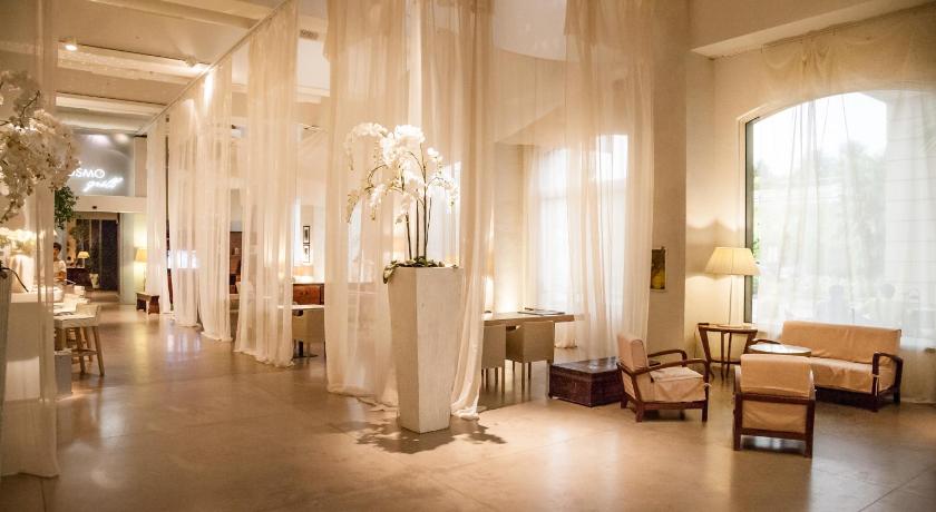 Cosmo Hotel Palace photo