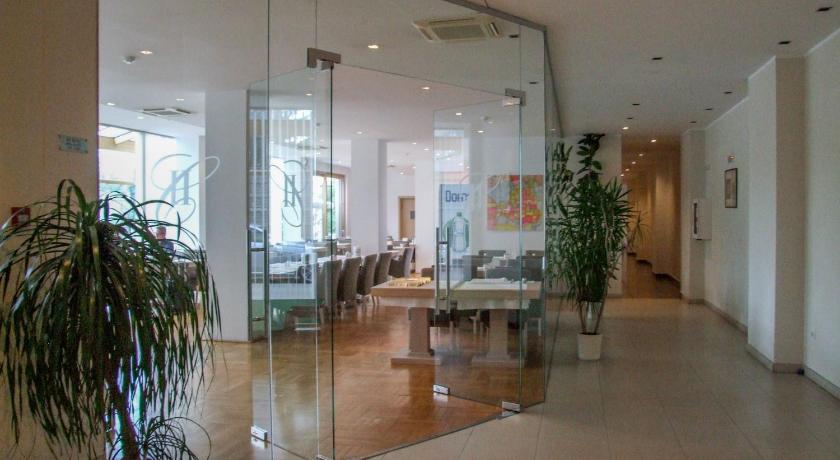 Hotel Satu Mare City Romania 2021 Reviews Pictures Deals