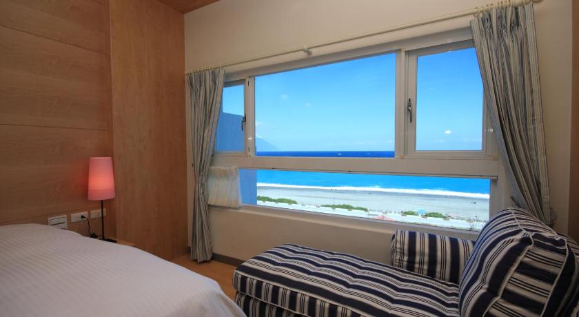 Image of Honeymoon Sea View 3