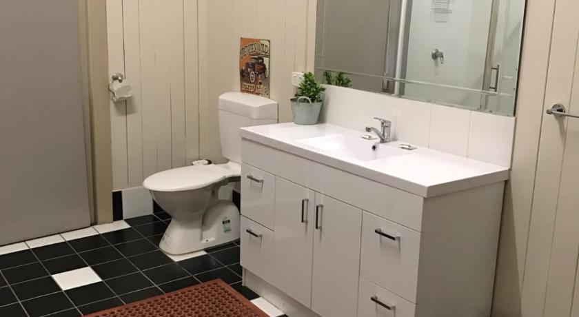 Exchange Hotel Toogoolawah                                                                   photo