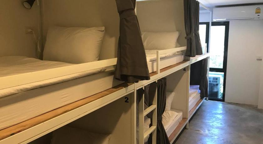 Image of 1 Person in 6-Bed Dormitory - Mixed 3