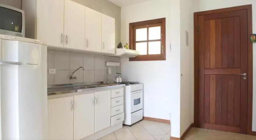 Image of One-Bedroom Apartment 7