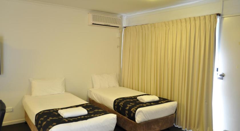 Albury Burvale Motor Inn