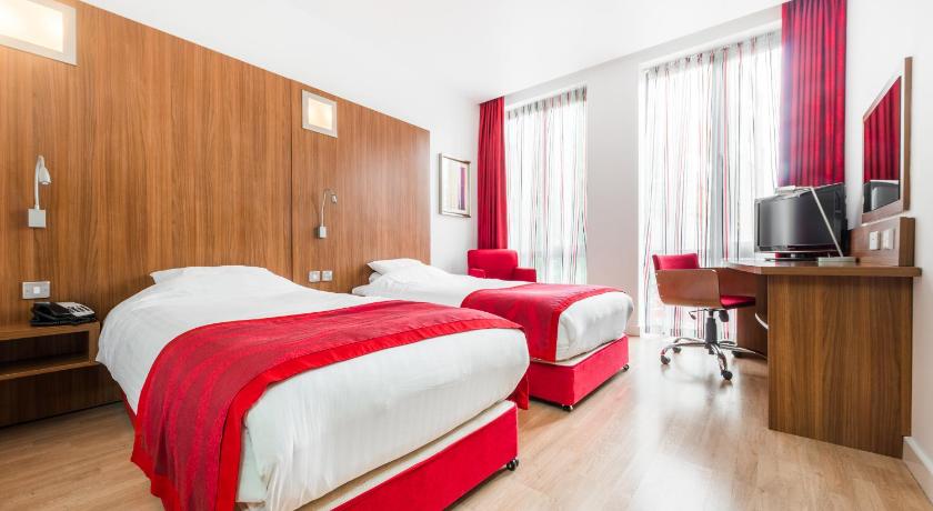 Ramada Encore by Wyndham Leicester City Centre