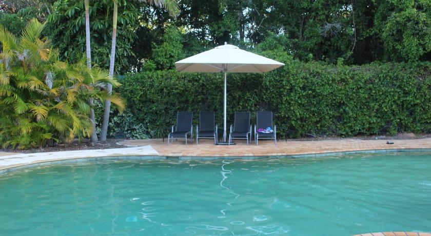 Aqualuna Apartments photo