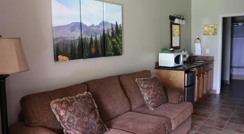 Hidden Canyon Retreat photo