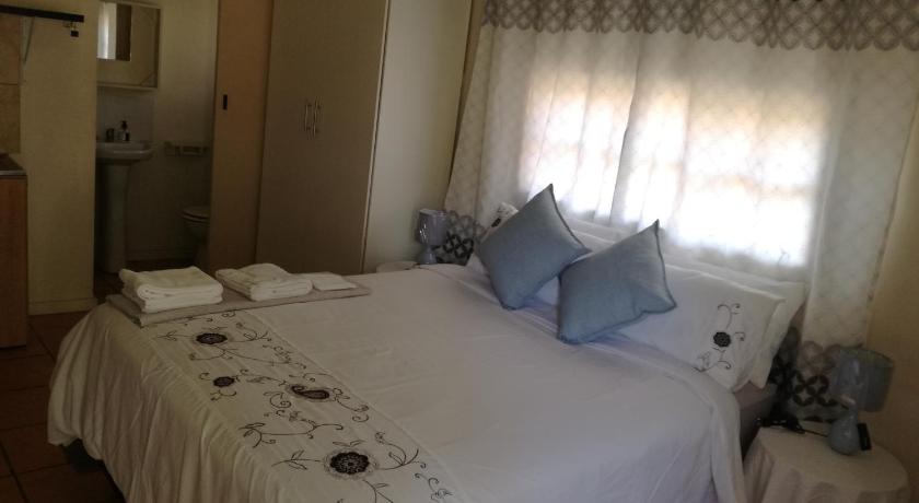 MulMas Guest House — Hotel in Pretoria