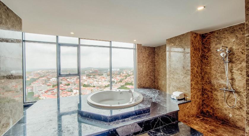 Ảnh của Suite Hạng Tổng Thống (Presidential Suite) 8