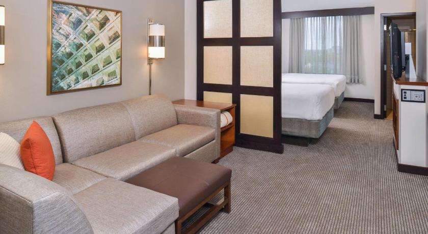 Hyatt Place Herndon Dulles Airport East