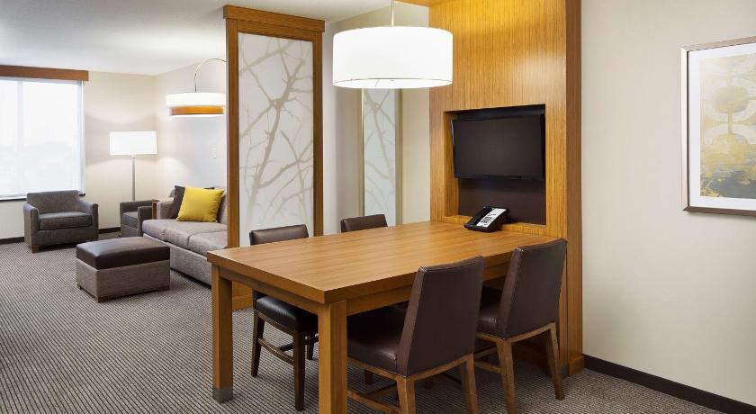 Hyatt Place Chicago Midway Airport