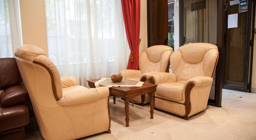 Hotel Des Pyrenees photo