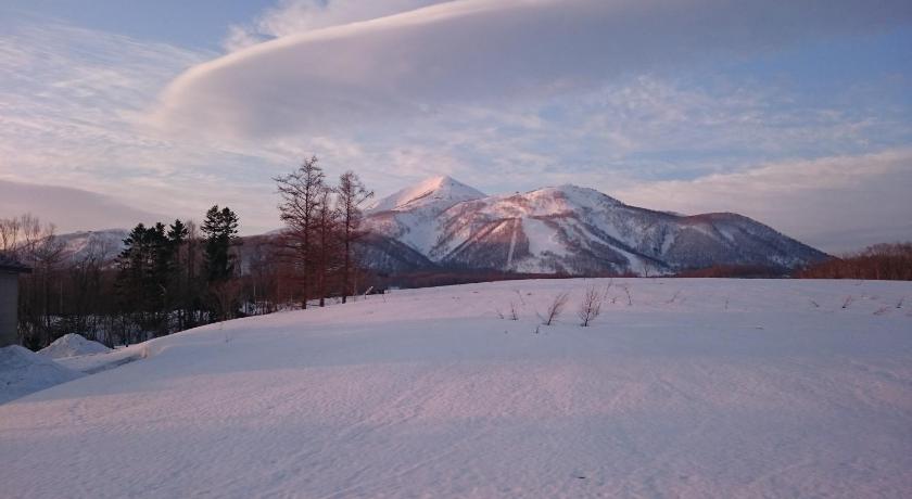Petit Cottage Route66 Niseko Niseko 21 Updated Prices Deals