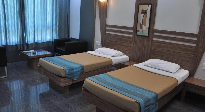 Lotus Hotel