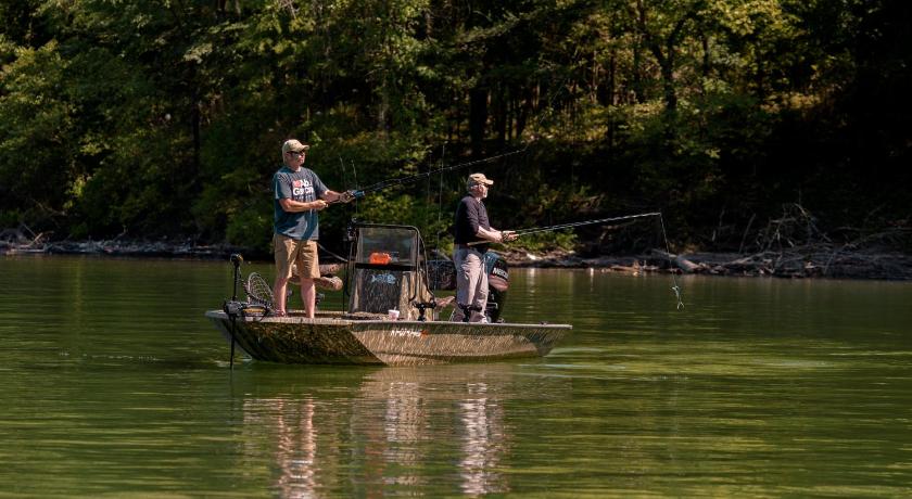 Buckhorn Lake State Resort Park photo