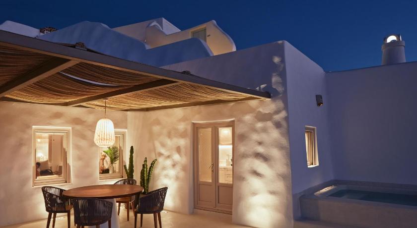 Image of Astra Private Villa with Caldera View 11