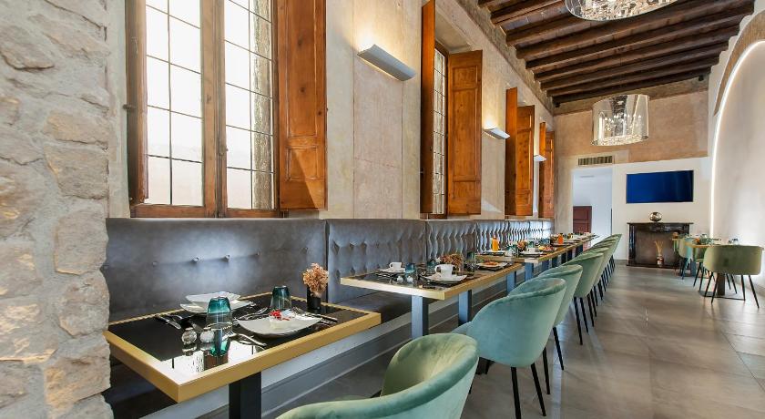 ローマ Argentina Residenza Style Hotel 4つ星 ホテル レストラン