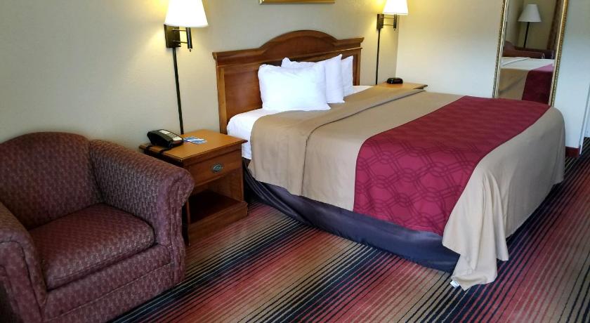 ナッチェズ FairBridge Inn Express Natchez 2つ星 宿泊施設 プール
