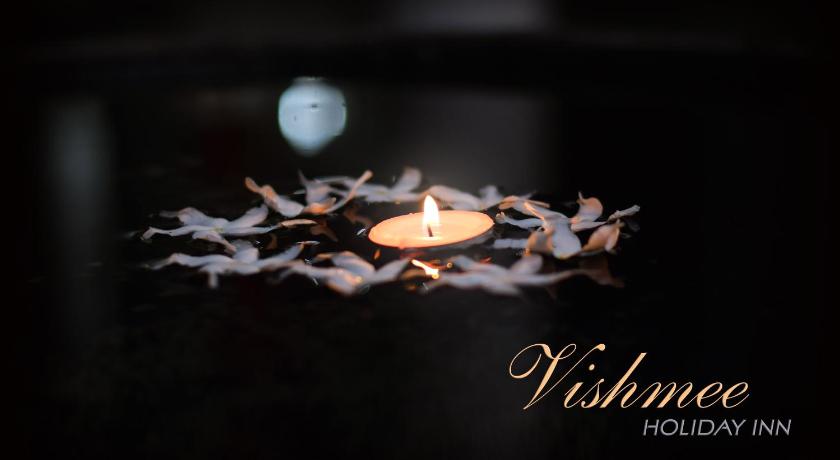 Vishmee Holiday Inn — Hotel in Embilipitiya