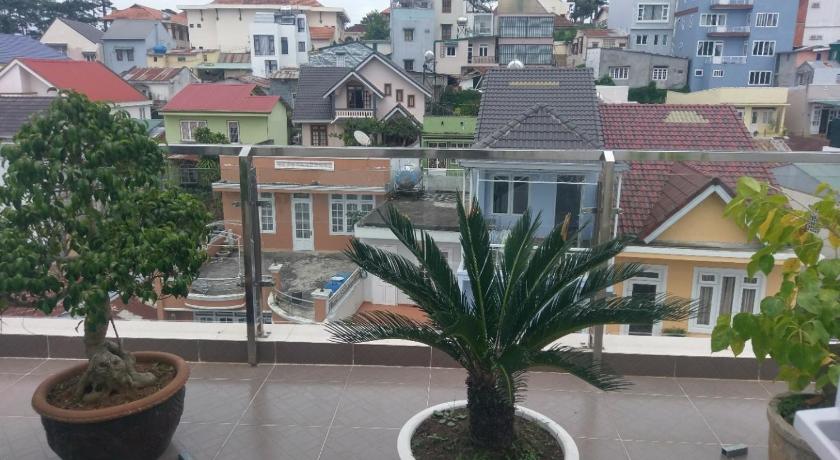 ST. Dong Tam Guesthouse photo
