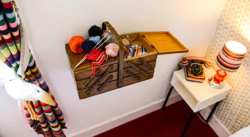 Image of Do Knit Disturb Standard Single Room 11