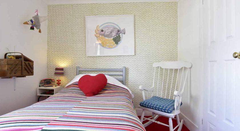 Image of Do Knit Disturb Standard Single Room 6