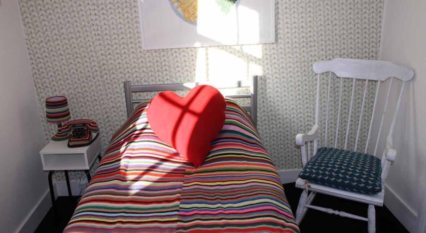 Image of Do Knit Disturb Standard Single Room 12