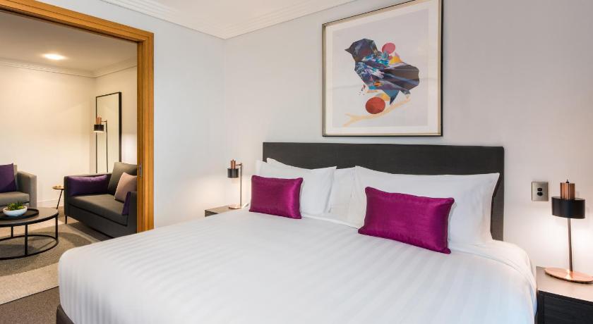 Image of 1 Bedroom Superior Suite 9