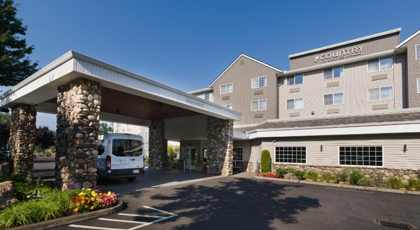 Country Inn & Suites by Radisson, Portland International Airport, OR