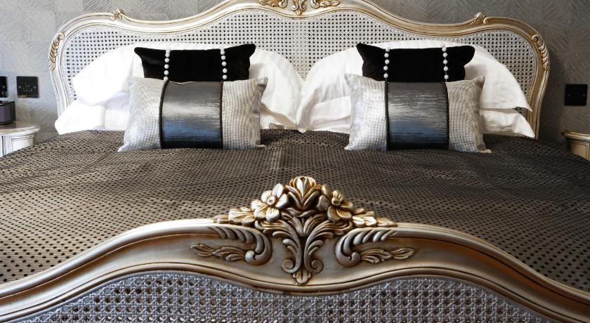 Windermere Suites Bed And Breakfast photo