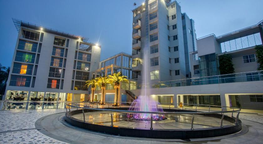 Momo Inn — Hotel in Bogra