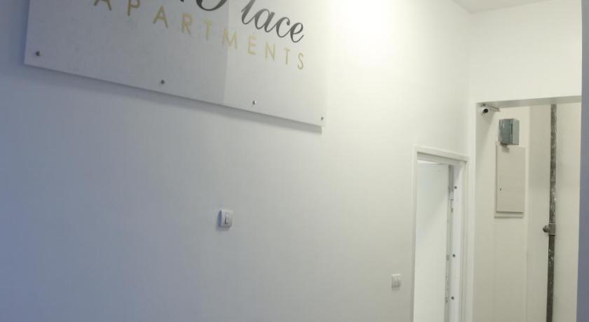 ベオグラード City Place Apartments 4つ星 ゲストハウス プール