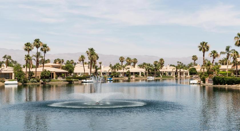 The Chateau at Lake La Quinta photo
