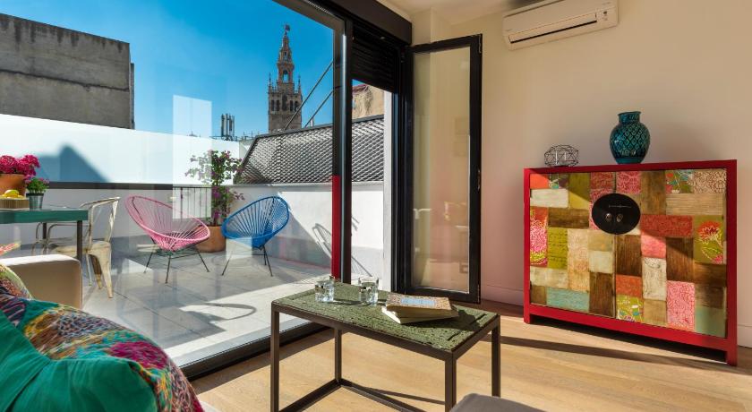 Genteel Home Santa Cruz