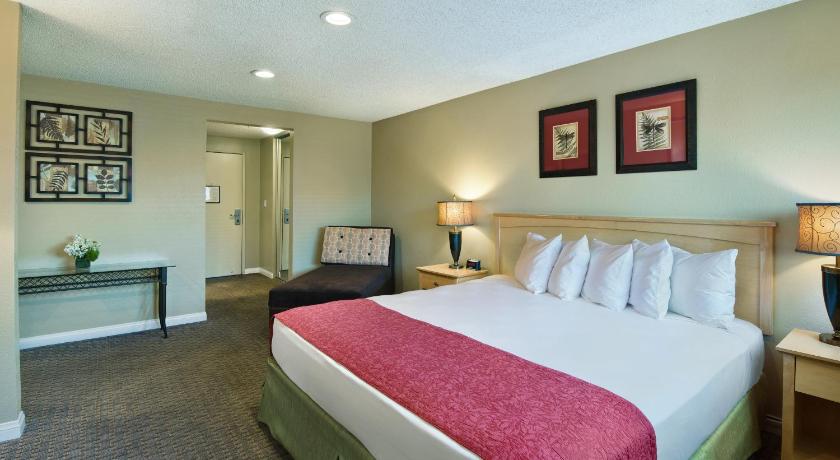 Oxford Inn & Suites Lancaster