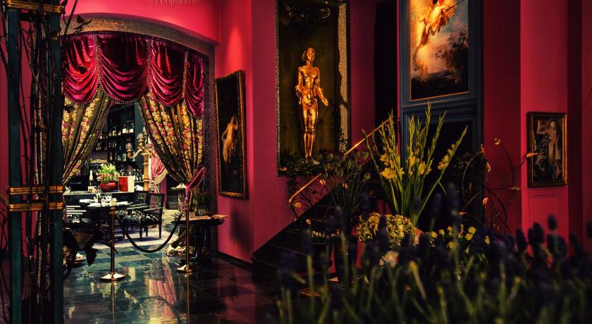 Dorsia Hotel & Restaurant photo
