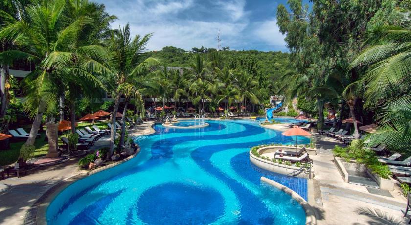 Pattaya Siam Bayshore Resort Pattaya 5-Star Hotel pool