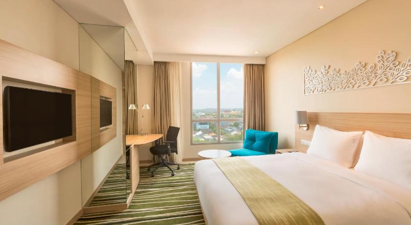 Image of 1 Queen Suite With Free Breakfast 1