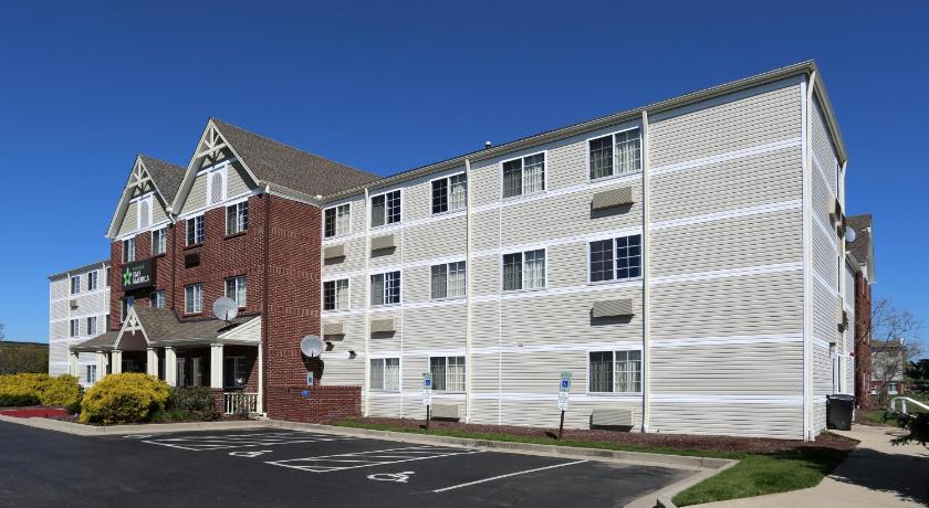 Extended Stay America Suites - Cincinnati - Blue Ash - Reed Hartman