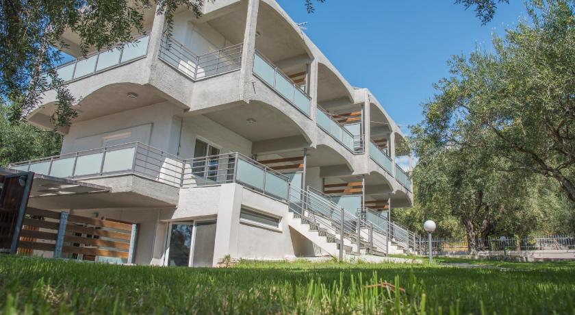 Villa Riza photo