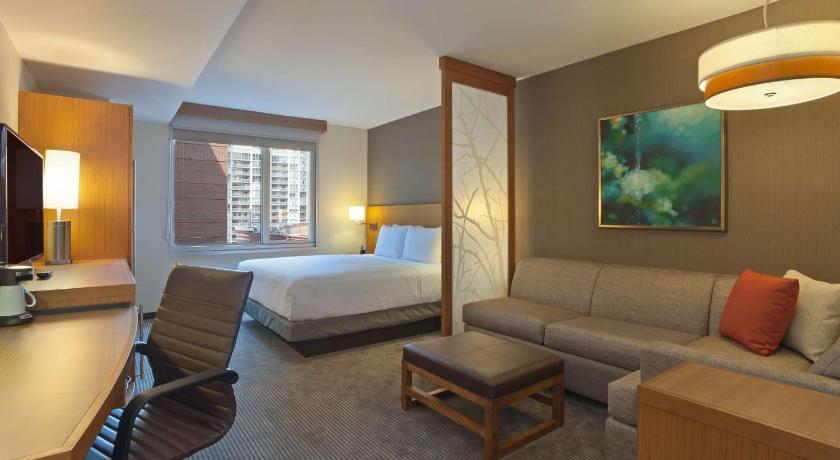 Hyatt Place Chicago/River North