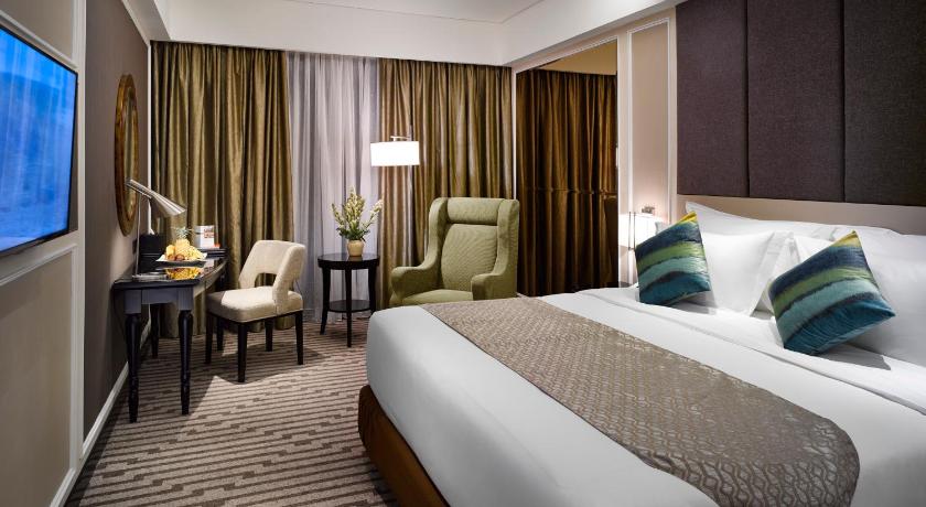 Image of Deluxe Queen Room 3