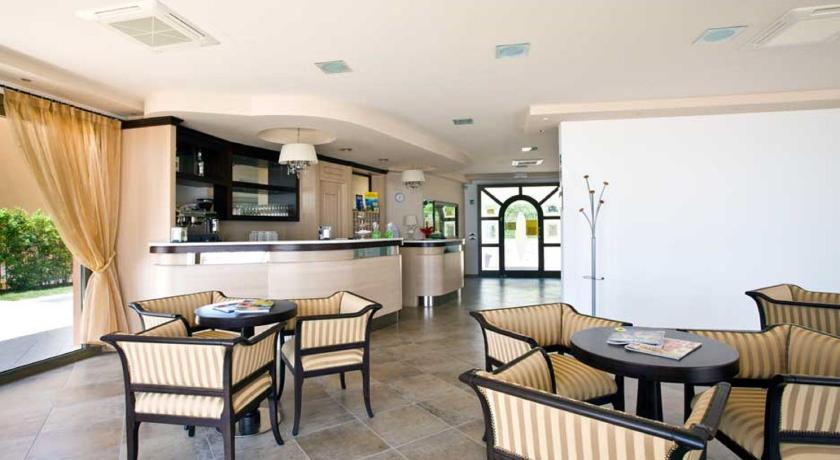 Residence Besass, GTSGroup photo