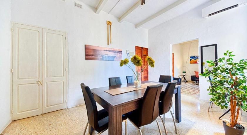 Bright Modern 3 Bedroom Apartment Free Cancellation 2021 Valletta Deals Hd Photos Reviews