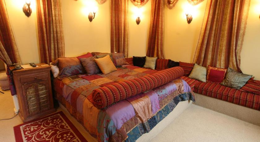 Destinations Inn Theme Rooms photo