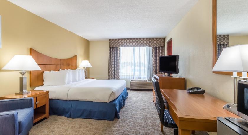 Wingate by Wyndham Convention Ctr Closest Universal Orlando