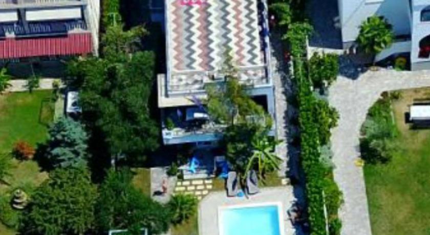 Apartments Bozana Bibinje — Hotel in Sukosan