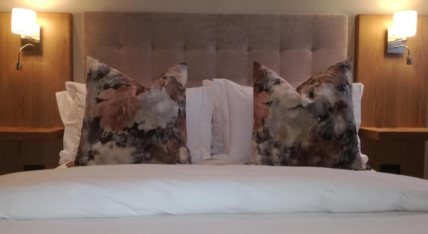 Image of Budget Double Room 4