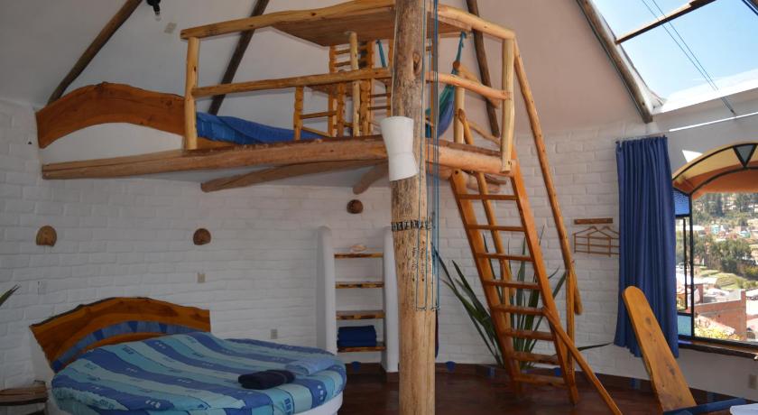Image of Suite with Lake View 10